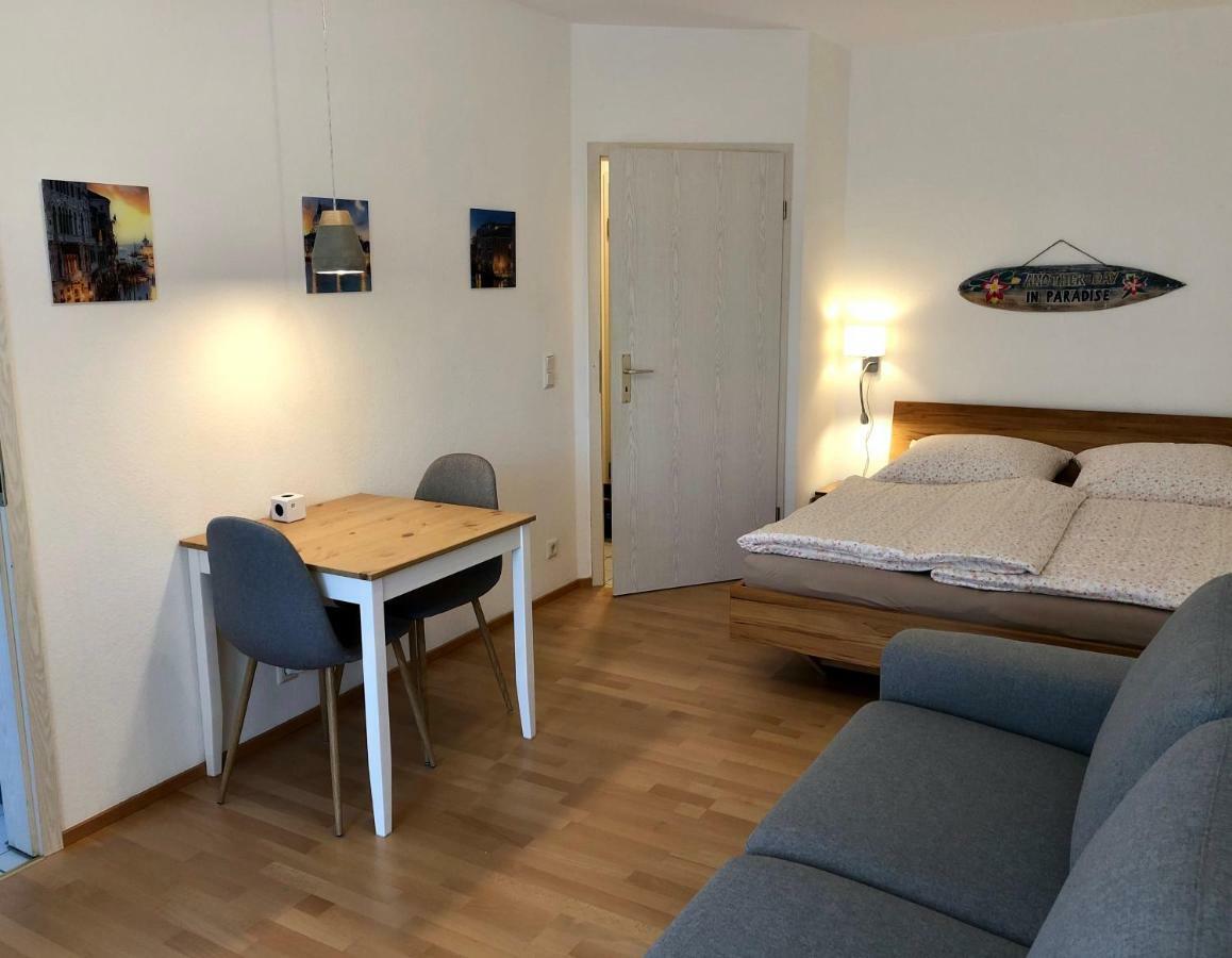 Bed & Kitchen Apartment Gießen Exterior foto